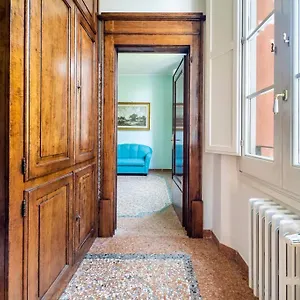 Elegant Apt, Wi-fi And Garden Apartment Bologna