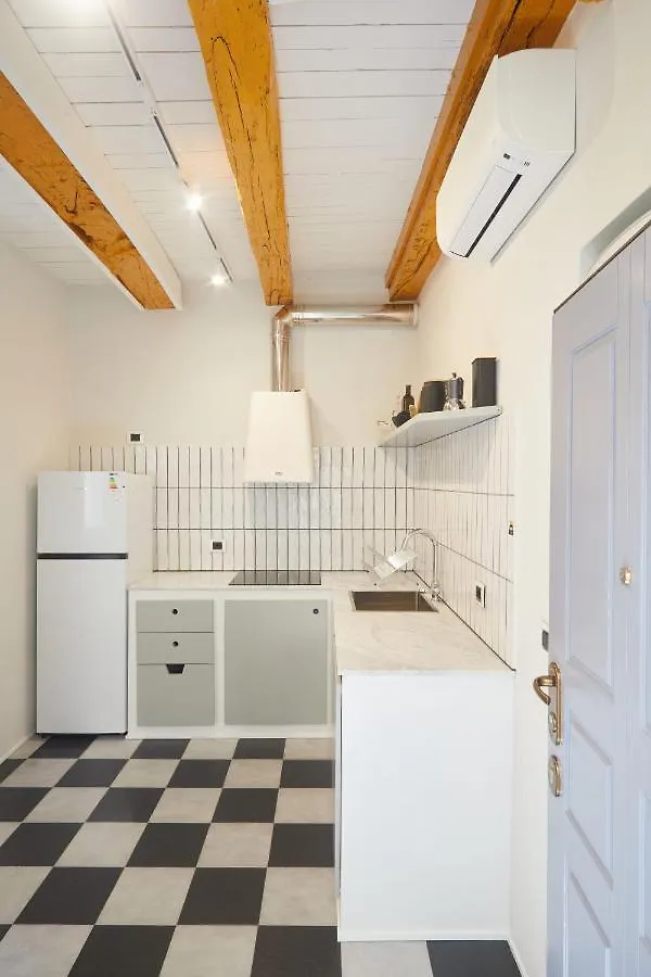 Apartamento Incantevole Appartamento In Darsena Milán Italia