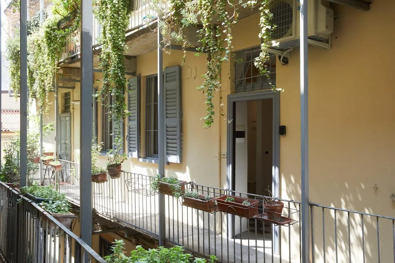 Incantevole Appartamento In Darsena Milán